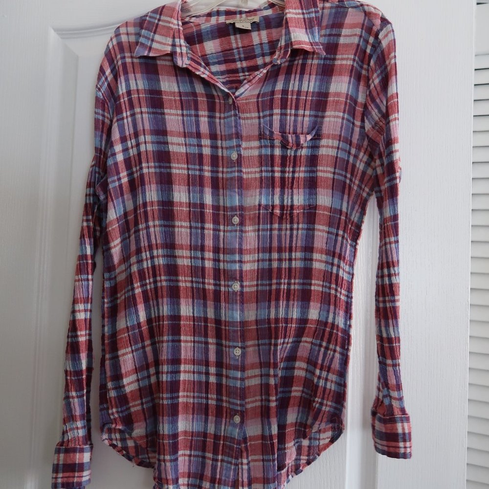 Long sleeve shirt